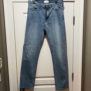 GAP Men's Straight Fit Jeans in Light Blue